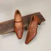 Versão em Couro de Sapatos Femininos Estilo Retro Francês de Tira Única e Bico Baixo, Confortáveis para os Pés, com Salto Bloco e Bico Quadrado Elegante, Sapatos Mary Jane