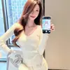 Top de punto de manga larga con cuello morado para mujer, estilo Otoño Suave Puro Deseo, Top interior adelgazante y favorecedor