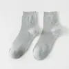 Calcetines de otoño e invierno para hombre, calcetines casuales de negocios para hombre, empaque individual, calcetines de algodón para hombre hasta la pantorrilla, calcetines absorbentes de sudor, transpirables, de color liso