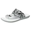 Venta Caliente en Amazon Transfronterizo Tallas Grandes Chanclas Verano Nuevas Planas Antideslizantes Sandalias Planas 2557