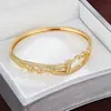 Nuevo Pulsera Trenzada de Mujer de Forma Irregular, Nicho, con Incrustaciones de Circonita y Diseño Hueco, Exclusivamente para Comercio Transfronterizo en Europa y América, Directo del Fabricante