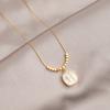 Collar de Concha Blanca Oro Roto de Alta Gama con Cara Sonriente para Mujer, Diseño de Nicho de Lujo Accesible, Accesorios de Cadena Clavicular para Ropa de Trabajo Moderna y Versátil