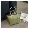 Bolsa de Mão Textura Trançada Bolsa Saco Feminina 2026 Novo Design de Nicho Pequeno para o Dia a Dia Grande Capacidade Ombro Único Transversal