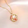 Collar para Mujer Moda Nicho Nuevo Diseño Colgante Celebridad de Internet Flor de Zircón Bauhinia Giratoria Temperamento Collar de Acero Titanio
