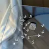 Celebridad de Internet Mini Pajarita de Aleación Accesorios para Uñas Plata Tridimensional Lujo Ligero Decoraciones para Uñas Venta al por Mayor