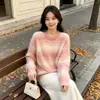 Suéter de punto de lana cepillada para mujer, top de punto a rayas de cuello redondo, nuevo top de punto base con degradado de moda otoño e invierno