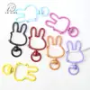 Hebilla de Primavera Pintada de Colores Llavero de Conejito Giratorio Universal Color Caramelo Accesorios para Joyería DIY Aleación de Zinc