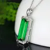 Collar con Colgante Yihua Diamante Esmeralda Chapado en Platino Color 18K Turmalina Verde Color Diamante Verde Tesoro Cristal