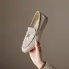 Weiwei Lady 8838-1 Mocasines Planos para Mujer con Hebilla de Borla, Slip-On, Suela Suave, Estilo Old Money