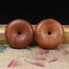 Hebilla de seguridad de madera de ciprés Taihang de alto contenido de aceite, material de envejecimiento de 50 mm con fragancia, colgante para coche para hombres y mujeres