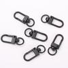 Candy color metal paint spring rotating keychain dog buckle color U-shaped 3 pontos small door buckle hook bag pendant
