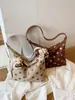 Bolso de mujer de gran capacidad 2026 nuevo bolso de moda casual para principios de otoño para la escuela y el trabajo, bolso tipo albóndiga de hombro y cruzado