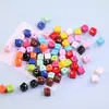 Contas acrílicas 3D em formato de queijo quadrado, coloridas como doces, de 10mm, para correntes de celular e acessórios feitos à mão com miçangas DIY
