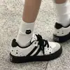 Zapatos de Lona con Cordones de Estrella 2026 Nuevo Estilo Primavera/Otoño Suela Suave para Aumentar la Altura Versátiles Zapatos Casuales Cómodos Transpirables Zapatos para Mujer