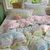 Nuevo Conjunto de Cuatro Piezas de Encaje Suave Estilo Coreano 2026 para Niñas, Estilo Cremoso, Funda de Edredón de Algodón Lavable Apto para la Piel, Conjunto de Tres Piezas para Dormitorio