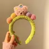 Faixa de Cabelo Fofa para Lavar o Rosto para Mulheres 2024 Nova Headwear de Desenho Animado Faixa de Cabelo Faixa de Cabelo Grampo de Cabelo de Pelúcia Presente Venda por Atacado