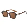 Nuevas Gafas de Sol de Alta Gama para Hombre 2026, Modernas y Versátiles, Cuadradas Pequeñas Retro Europeas y Americanas Transfronterizas