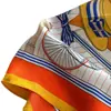 Pañuelo de Seda para Mujer, Nuevo Estilo Primavera y Verano, Hecho de Seda de Morera, con un Estampado Elegante, Pañuelo Cuadrado Mediano Versátil, Se Puede Usar como Chal o Prenda Exterior
