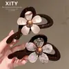 Pinza grande para el pelo con forma de corazón dulce estilo coreano, exquisita pinza para recogidos en la parte trasera de la cabeza, accesorio para el pelo de pinza de tiburón floral romántico para mujer