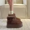 Botas de neve com forro de pelo femininas inverno novo estiloso mais veludo quente sola grossa altura aumentando botas curtas sapatos de algodão Nordeste femininos