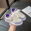 Zapatos Deportivos para Niñas 2026 Nuevo Otoño Casual Superficie de Cuero para Niños Medianos y Grandes Zapatos de Patineta para Niños Zapatos para Niños con Suela Suave