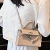 Vintage Casual Portátil Small Bag Mulheres 2024 Nova Moda Simples Pequena Bolsa Quadrada Coreana Crossbody Bag Kelly Bag