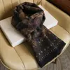 Bufanda para Anciano para Abuelo Invierno Gruesa Flor de Anacardo Imitación Cachemira para Hombres de Mediana Edad y Ancianos, Calentador de Cuello para Papá de Mediana Edad