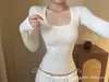 Camiseta de algodón SKIMS para mujer, nueva alternativa para principios de otoño, de manga larga, cuello cuadrado y cuello en U, corte ajustado y favorecedor