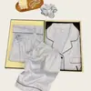 2026 Pijama de Nuevo Estilo Conjunto de Tres Piezas: Camiseta de Manga Corta, Shorts y Pantalones Largos Set de Ropa de Casa Casual Elegante Brillante de Seda de Hielo