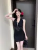 Estilo puro e sedutor, vestido halter que realça a silhueta, nova coleção de verão feminina, com patchwork de tule e renda, curto e justo