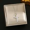 Collar Simple Transfronterizo Más Vendido Cruz Micro-Pavimentada con Circonita Acero de Titanio Cadena de Clavícula de Lujo Ligero de Alta Gama para Mujer Joyería que No Se Desvanece
