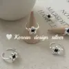 Design de Nicho Coreano Joia Prata Brilhante Anel de Flor em Prata Esterlina S925 com Ágata Negra Estilo Cool e Fashion