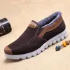 Zapatos de Tela Gruesa con Forro de Felpa para Invierno 2026, Estilo Old Beijing, para Hombres, Slip-On, Cálidos, de Algodón, Antideslizantes, para Padres de Edad Media y Mayores