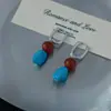 Pendientes Retro de Xizang Ágata Roja Turquesa Sintética Pendientes Asimétricos Hebillas de Oreja Estilo Xizang de Alta Gama Pendientes Versátiles