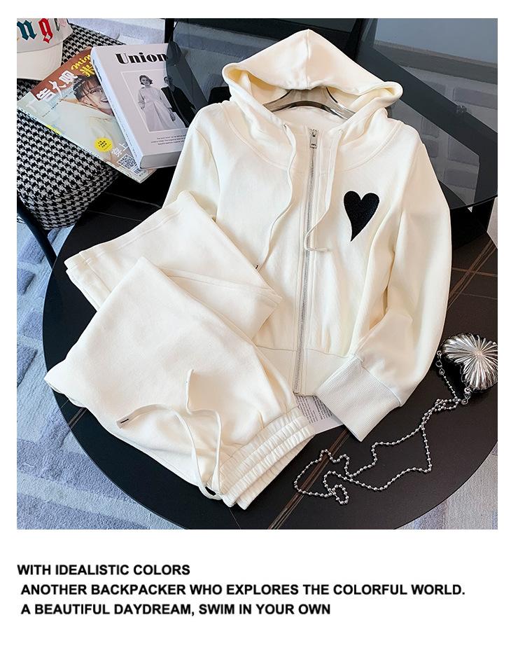 跨境淘货源分销2023秋冬季新款街头潮流减龄小个子爆款欧货网红款运动套装休闲运动气质休闲时尚流行新款秋装秋装女装时尚套装套装女装秋季套装女套装女女士运动服女装两件套套装卫衣套装休闲套装秋季套装女装时尚套装盐系休闲套装女装2023百搭设计感小众洋气欧货阿里国际站跨境采购Cross-border, shopping source, foreign trade, export, distribution 2023 fall, winter, new, street trend, explosive, European goods, network red, sportswear, leisure sports, temperament leisure, fashion popular, new autumn wear, autumn women's wear, fashion suit, women's wear, women's wear, women's wear, women's sportswear, women's two-piece, hoodie suit, casual suit, autumn suit, women's wear, Fashion suit salt department, casual suit women's dress, Ali International Station, cross-border procurement