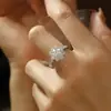 Anel de casamento de luxo em prata de lei com moissanita para mulheres, floco de neve A 3 quilates, show grande, doce, anel de boca viva, fornecimento transfronteiriço