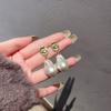 Pendientes de Perla Irregulares de Diseño de Nicho de Moda, Pendientes Sencillos de Estilo Nuevo Chino Estilo Celebridad de Internet, Elegantes Accesorios para Orejas