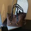 Bolsa tote de grande capacidade para o trajeto do trabalho, novo design moderno e fashion, bolsa de ombro retrô versátil, bolsa de camurça para mulheres