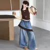 Conjunto Outono/Inverno 2026 para Meninas Casual Estilo Coreano Crianças Médias/Maiores Blusa Falsa de Duas Peças Renda Babado Calça Jeans