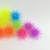 Flor trepadora de pared rebote lento bola de pelo elfo TPR bola de espinas pequeñas pegajosa flor mágica descompresión juguete mágico descompresión transfronterizo