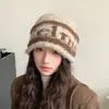Colección de alta gama para otoño e invierno: Gorro de punto bordado inglés, casual y versátil, hace que tu cara se vea más pequeña y crea un look elegante y atmosférico
