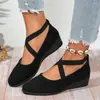 Zapatos Deportivos Casuales Transfronterizos Europeos y Americanos Talla Grande 2026 Venta al por Mayor Primavera Zapatos Deportivos Casuales Transfronterizos Europeos y Americanos para Mujer Talla Grande Nuevo Punta Puntiaguda Venta al por Mayor Talla Grande