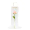Pedido Pequeno Entrega Rápida Atacado Buquê de Fio Tricotado à Mão Rosa e Lírio-do-Vale Decorações para o Dia das Mães Casa Quarto