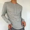 Camiseta de Punto de Manga Larga con Cuello Henley y Botones de Concha Color Sólido, Nueva Colección Primavera/Verano 2026, Camiseta Base Fina de Tencel Estilo Perezoso