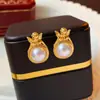 Pendientes Vintage de Segunda Mano Aguja de Plata Plisado Corazón Rojo Pendientes de Metal Pendientes Personalizados Retro Fabricante Venta al por Mayor