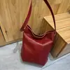 Bolso de Moda Versátil de Piel de Vaca Curtida al Vegetal Personalizado de Fábrica Bolso Cubo de Piel Genuina Bolso de Hombro Cruzado Grande para Mujer Estilo Retro