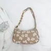 Bolsa Feminina Fresca Ins Floral Primavera/Verão, Bolsa de Ombro com Corrente Bordada Fashion, Bolsa de Mão Texturizada para o Dia a Dia