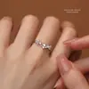 Anel Estilo Coreano Chuva de Meteoros Feminino Prata de Lei S999 Luxo Leve Versátil Anel de Dedo Prata Ajustável com Zircônia Estrela