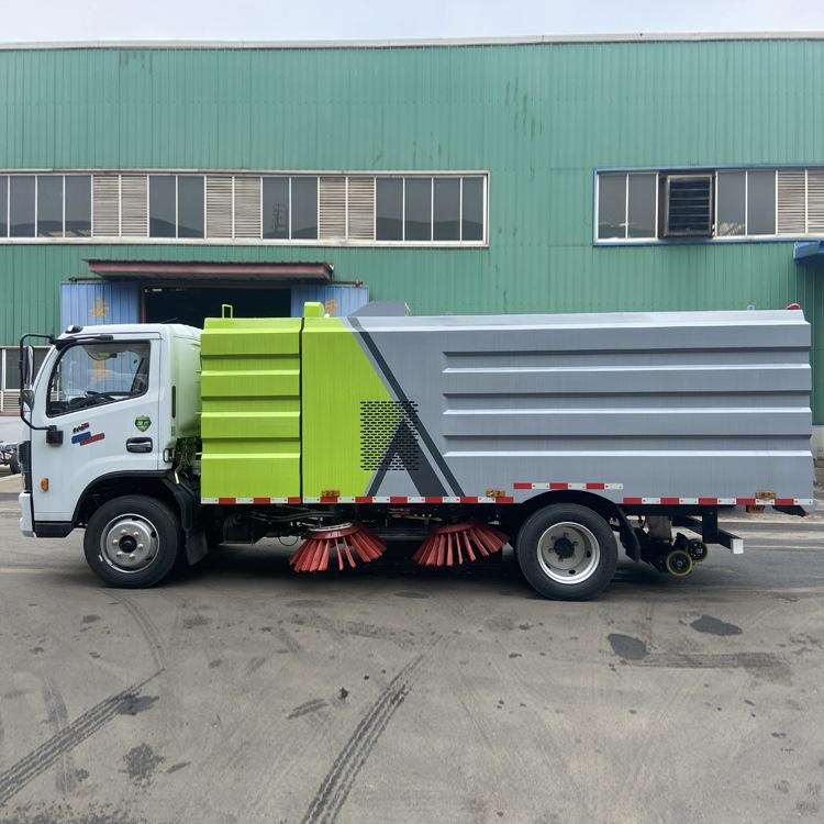 长安小型干湿两用扫路车道路洗扫车新款质优车型齐全