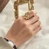 Nuevo anillo geométrico de acero de titanio a la moda, anticaída, para mujer, de nicho, de alta calidad, ligero, de lujo, de acero inoxidable, anillo abierto.